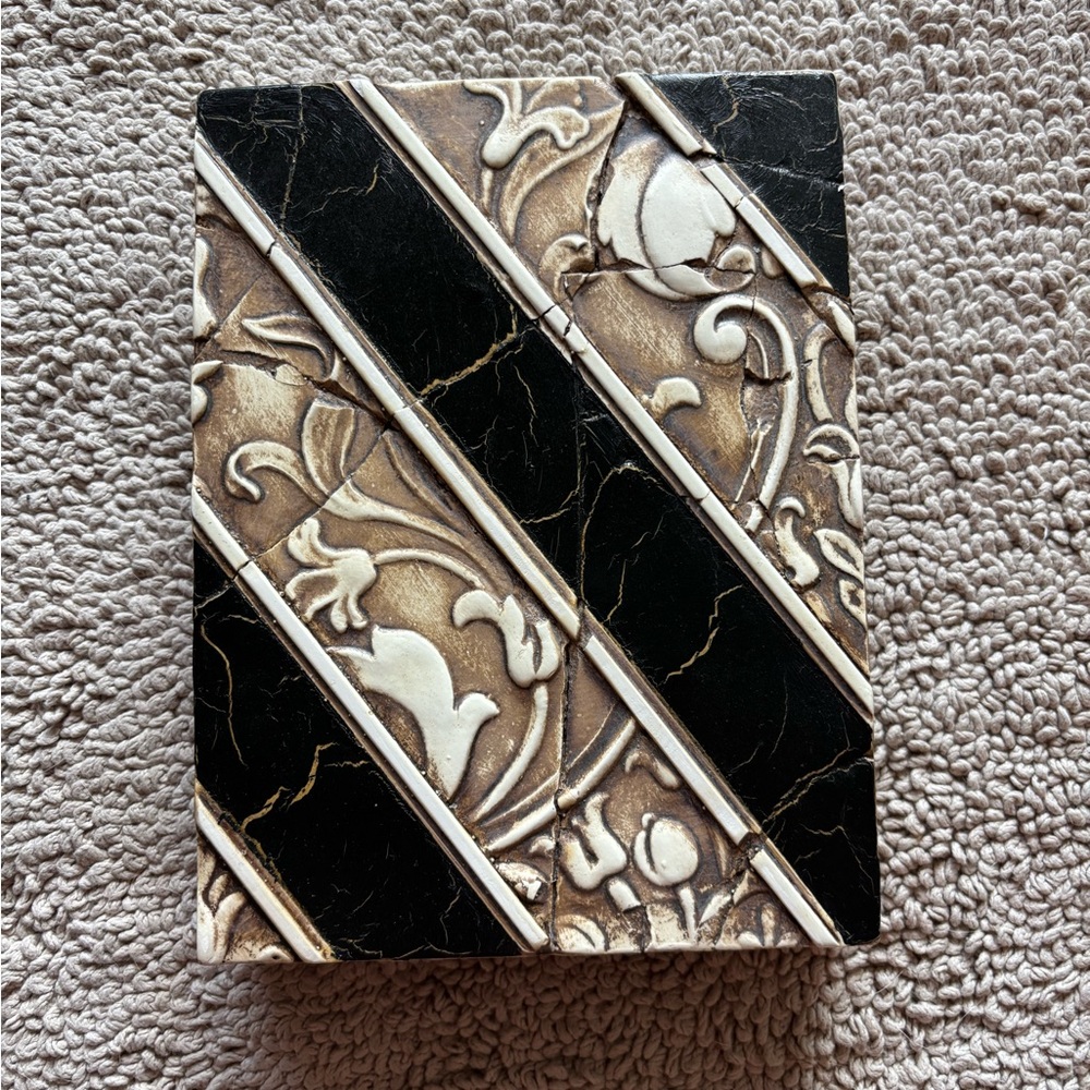 Sid Dickens T-96 Memory Block. Herald